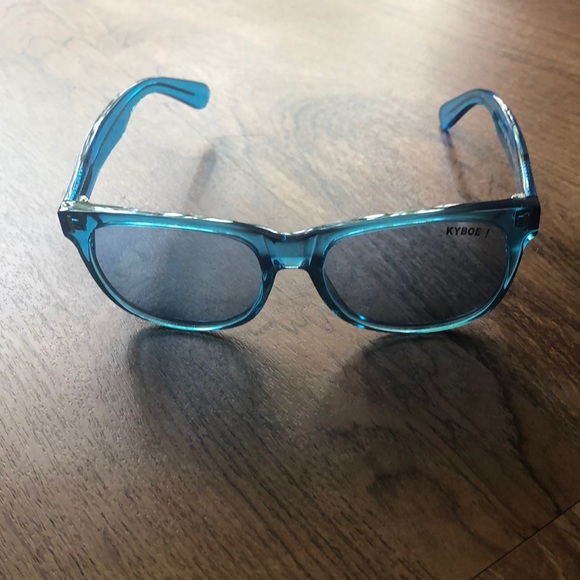 KYBOE SUNGLASSES. - Picture 3 of 7